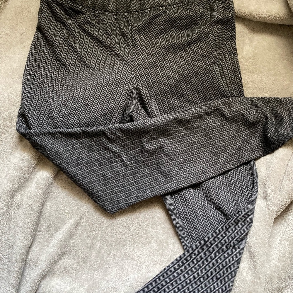 Old navy stretch slacks